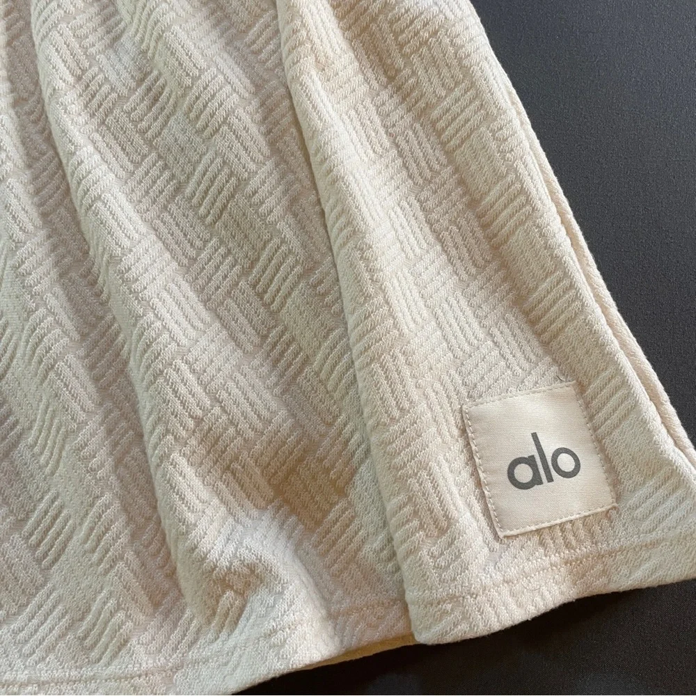 ALO Yoga Cream Skirt - Picture 6 of 12